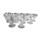 Set of 11 champagne glasses on low foot in old glass engraved floral decoration