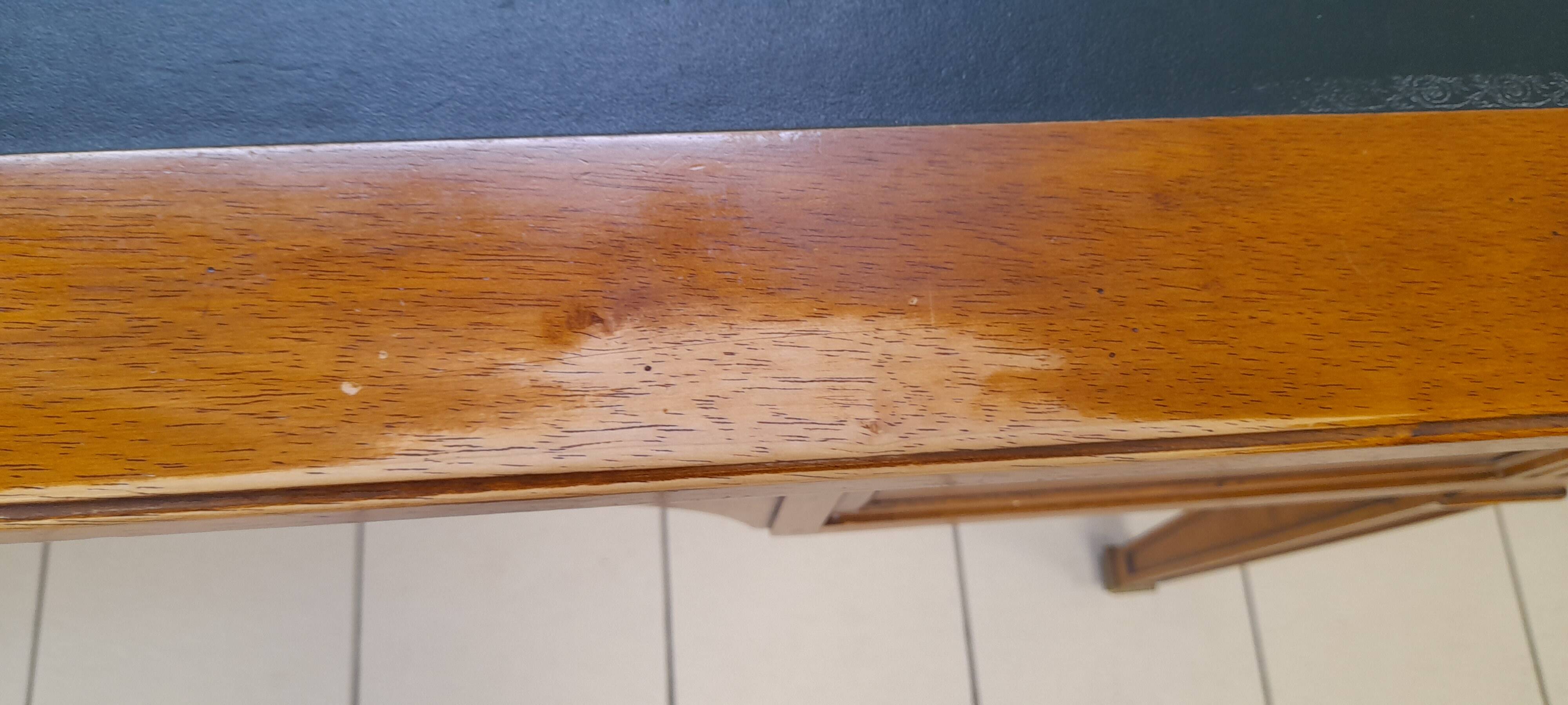 Bureau style directoire avec clé L 130 cm