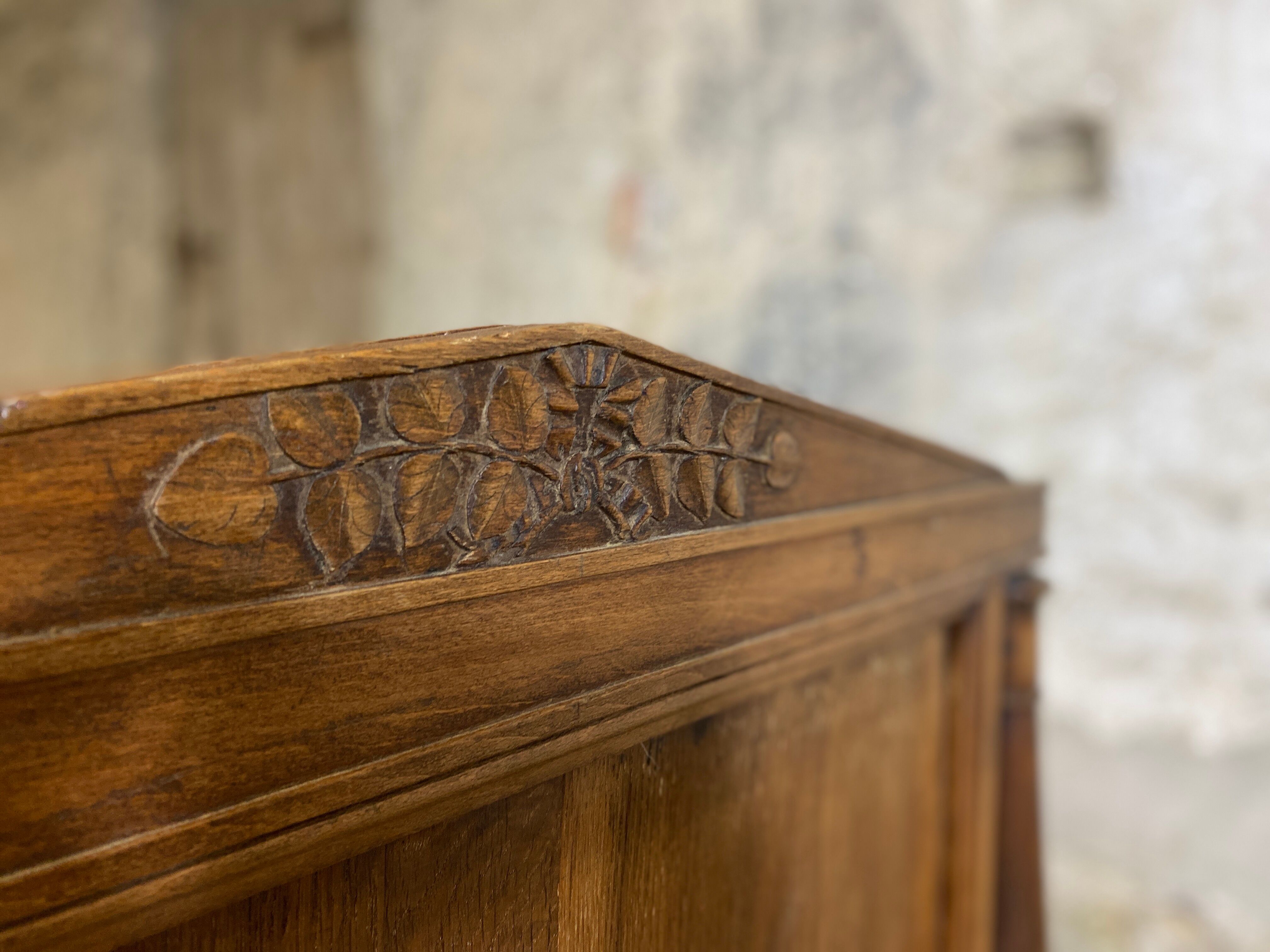 Directoire bench bed