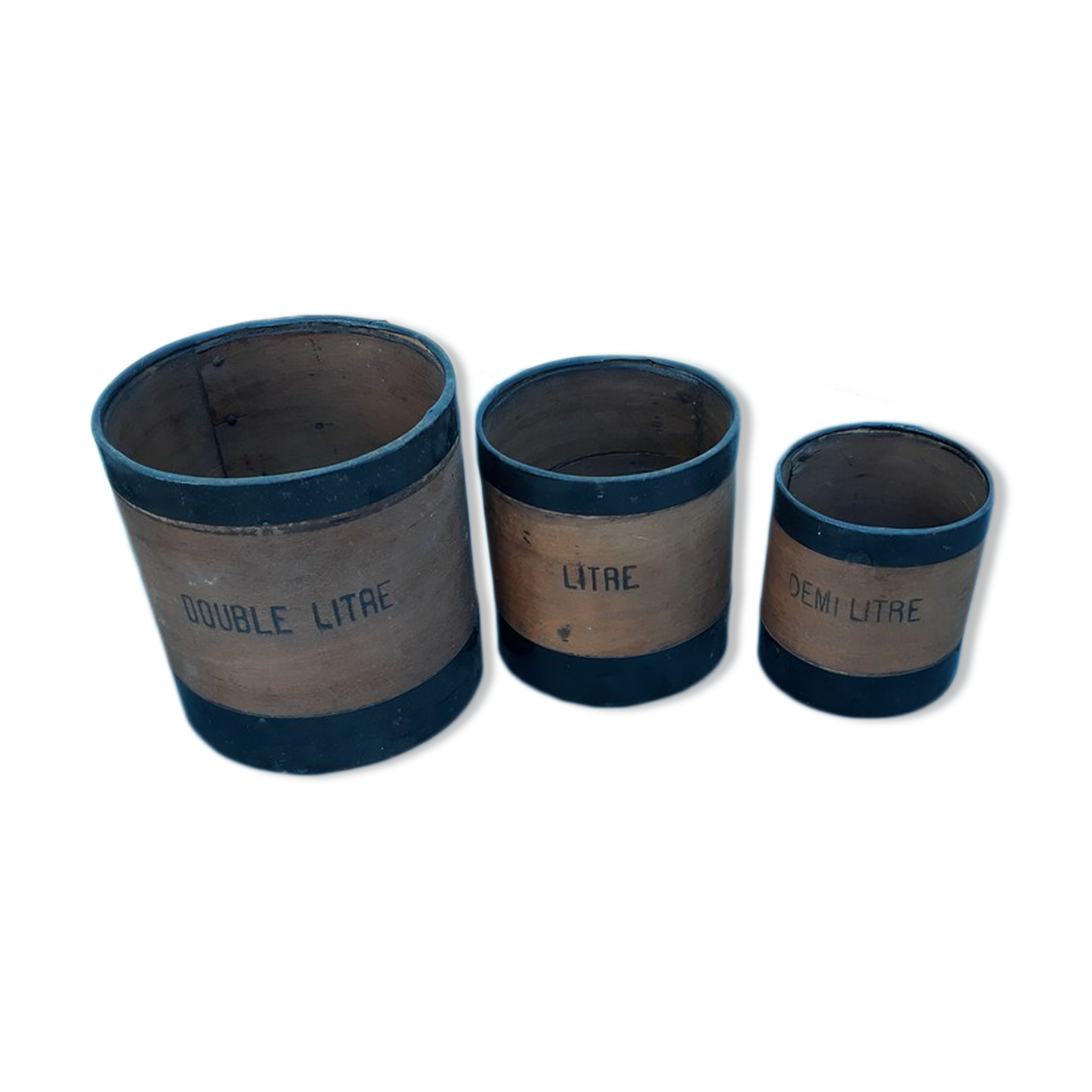 Old grain or cereal measures - called bushels - 1st half XXth