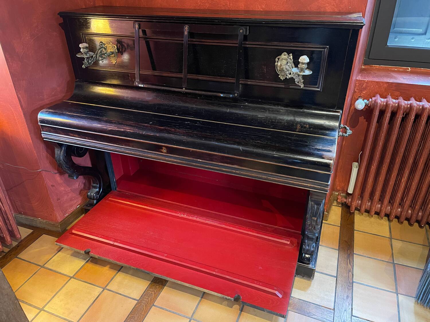 Old upright piano transformed