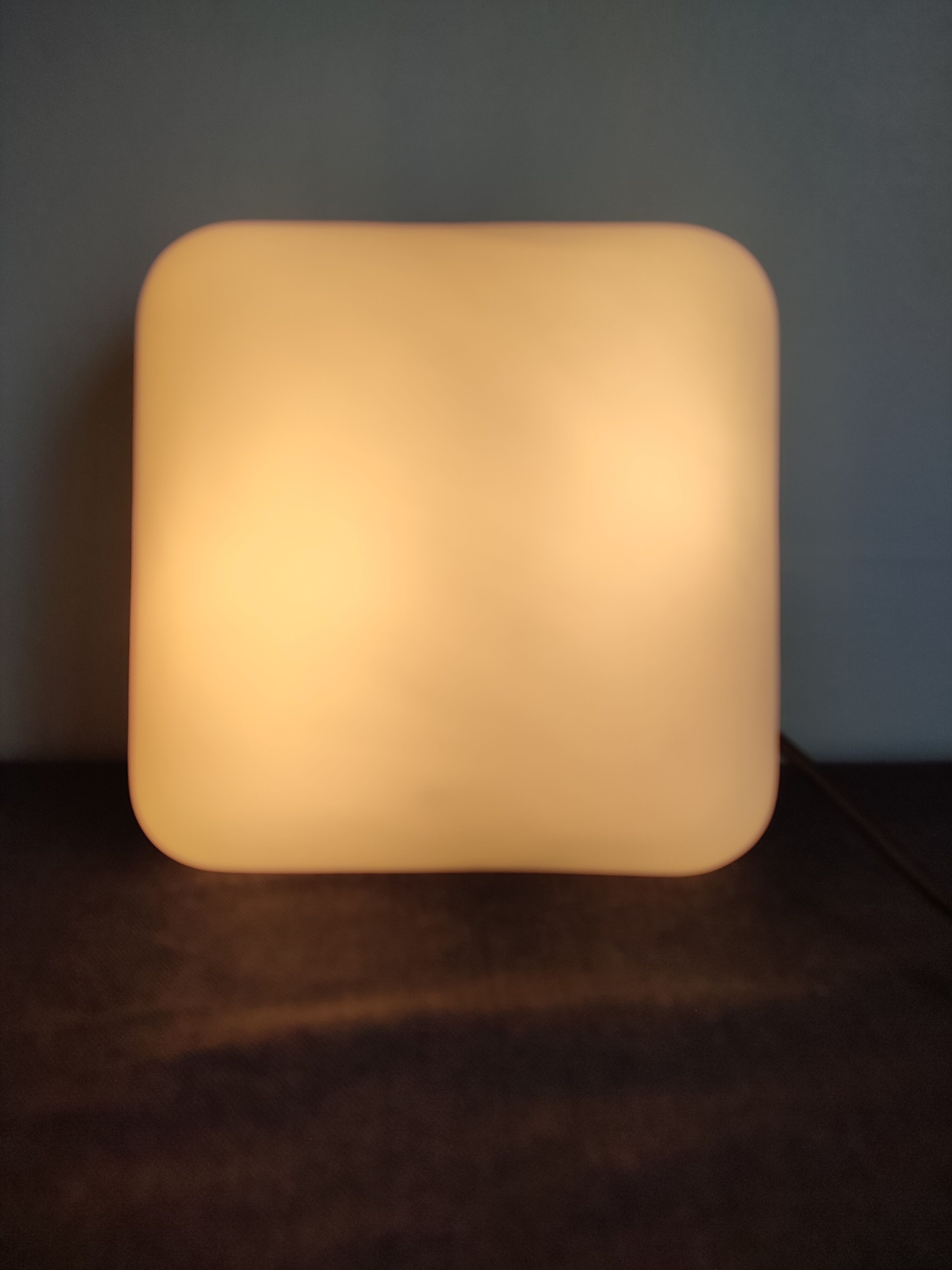 Small wall lamp/old ceiling lamp in opaline
