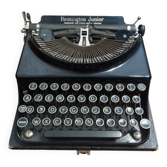 Remington typewriter. Junior 30s