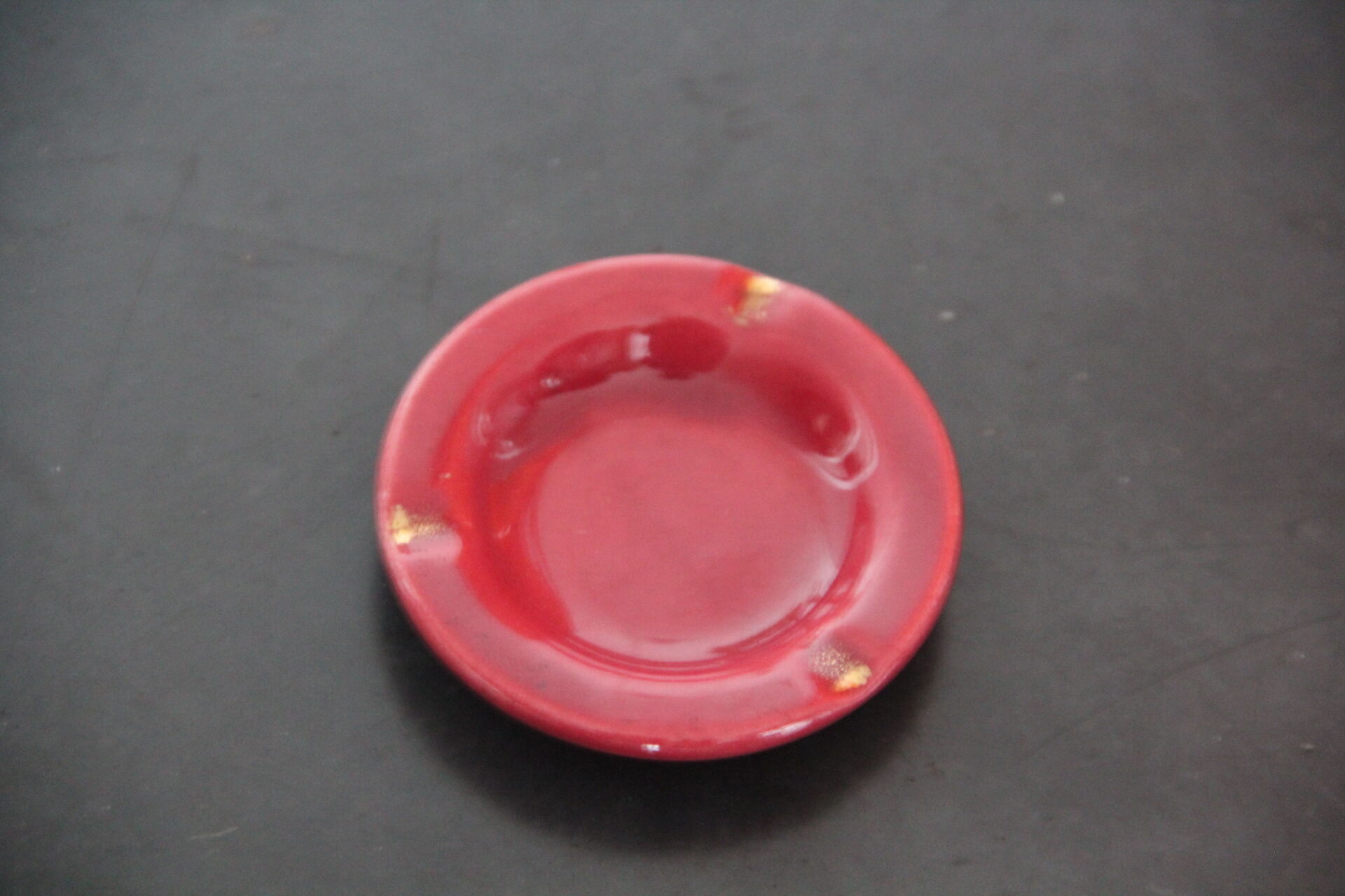 Ashtray in old earthenware