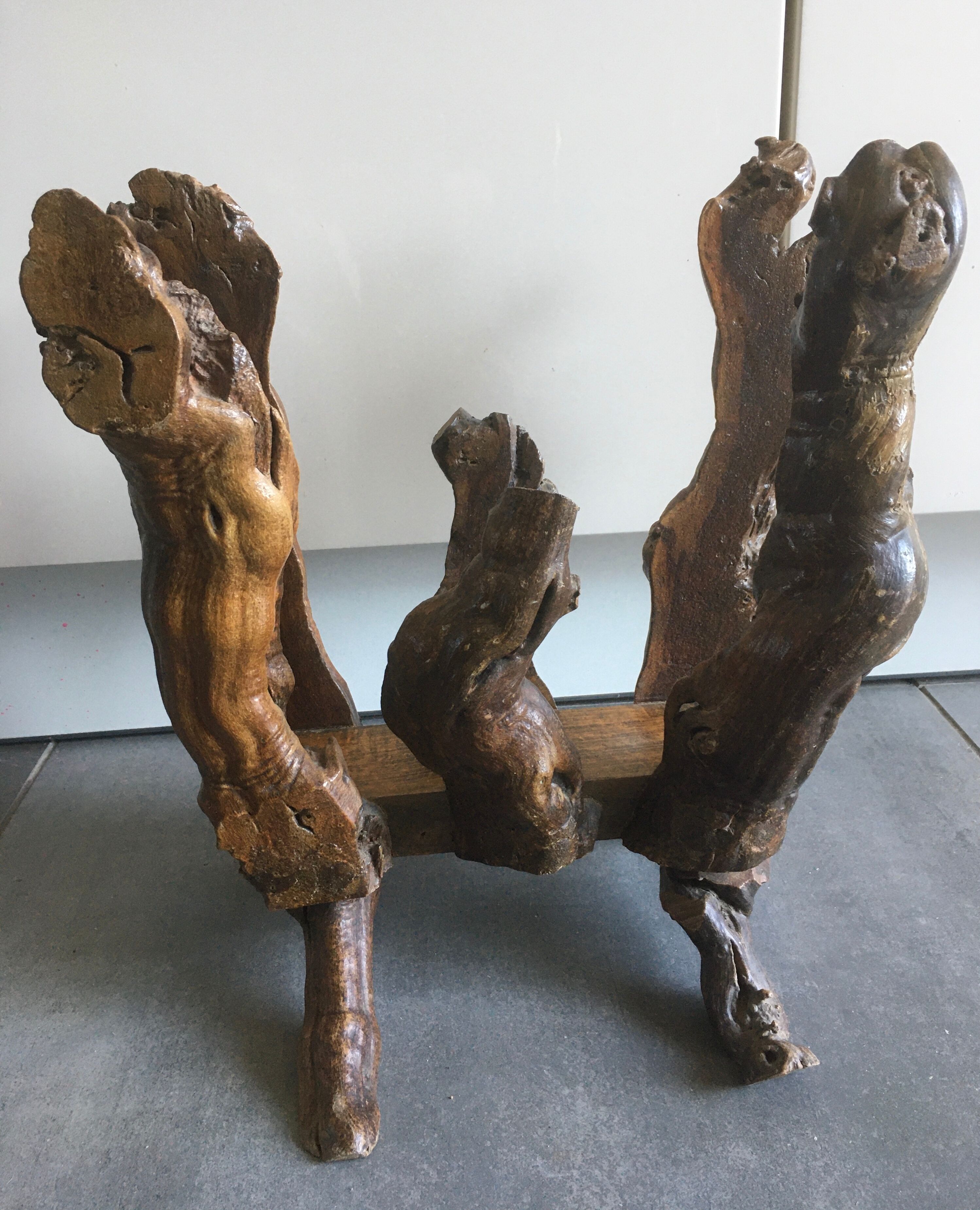 Brutalist magazine holder