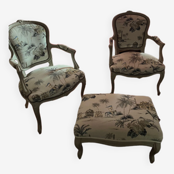 Pair of Louis XV convertible armchairs and matching pouf