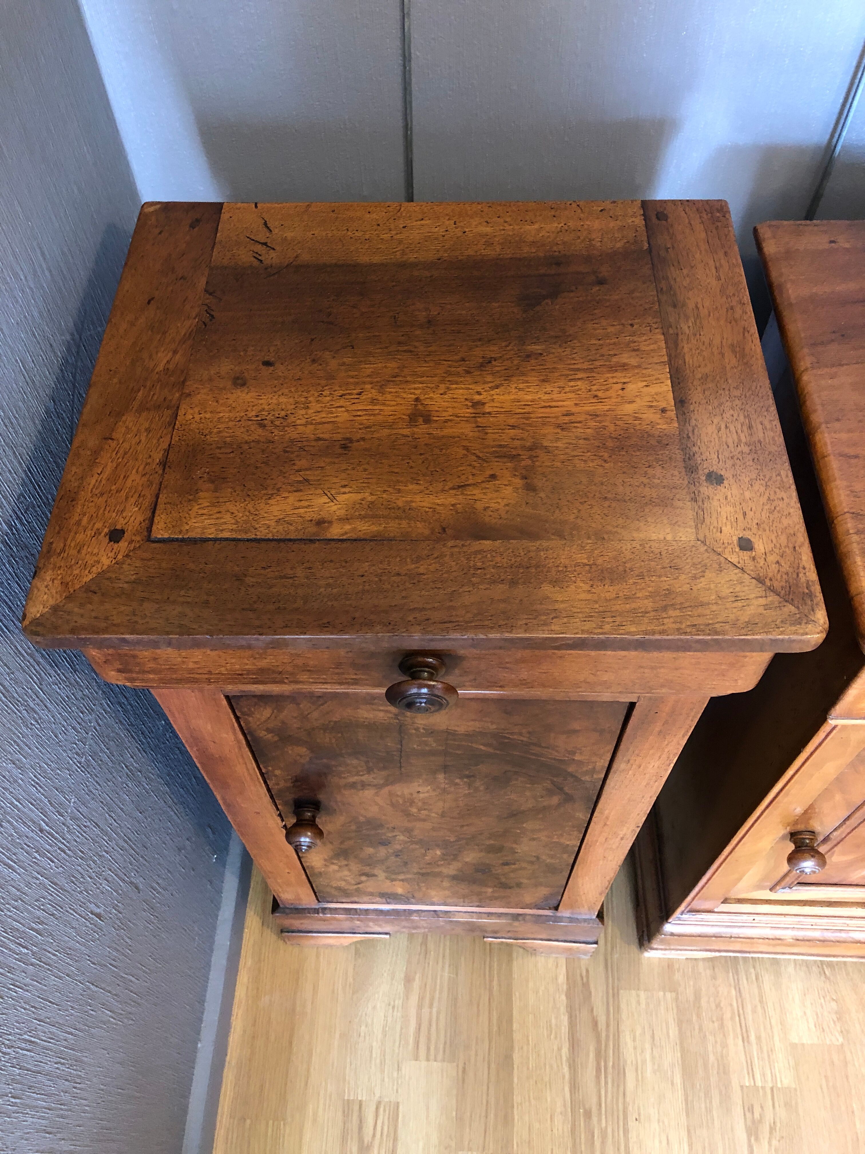 Louis Philippe's bedside, nightstand