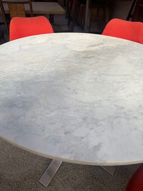 1970s marble round table
