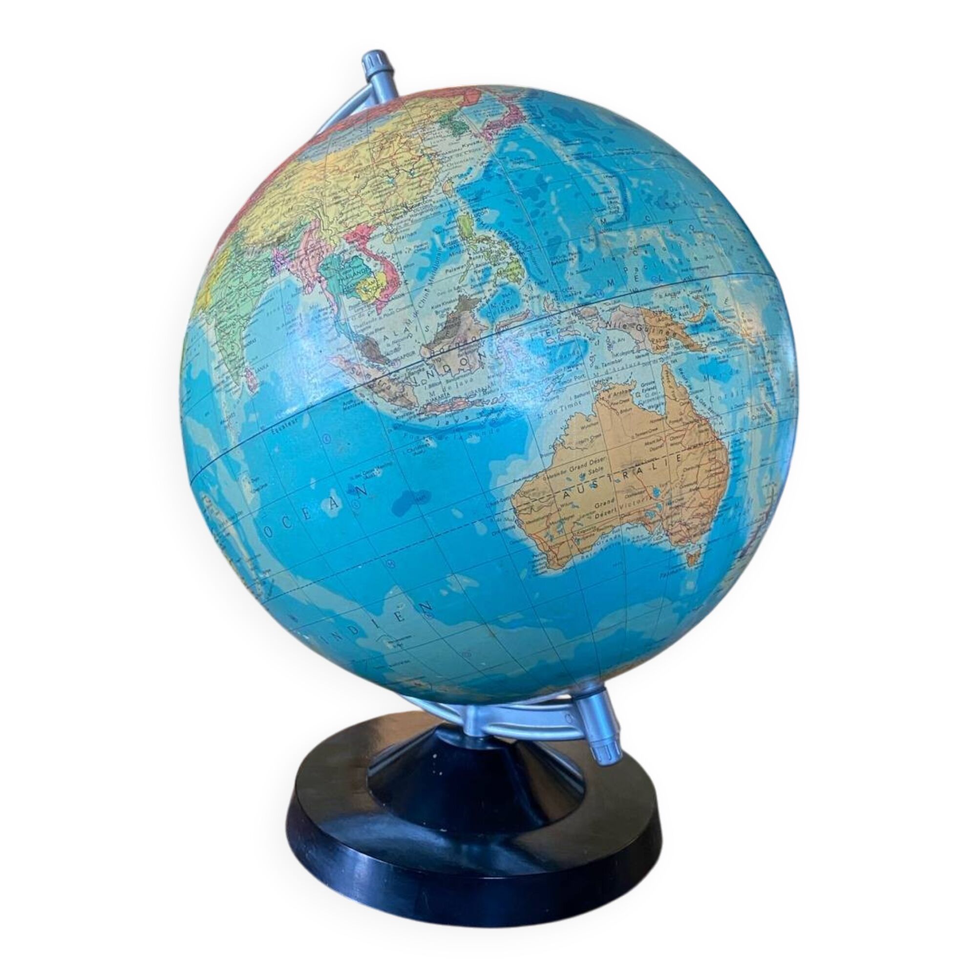 Mappemonde, globe terrestre vintage