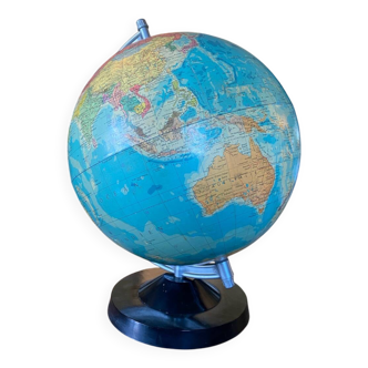 Mappemonde, globe terrestre vintage