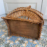 Magazine holder
