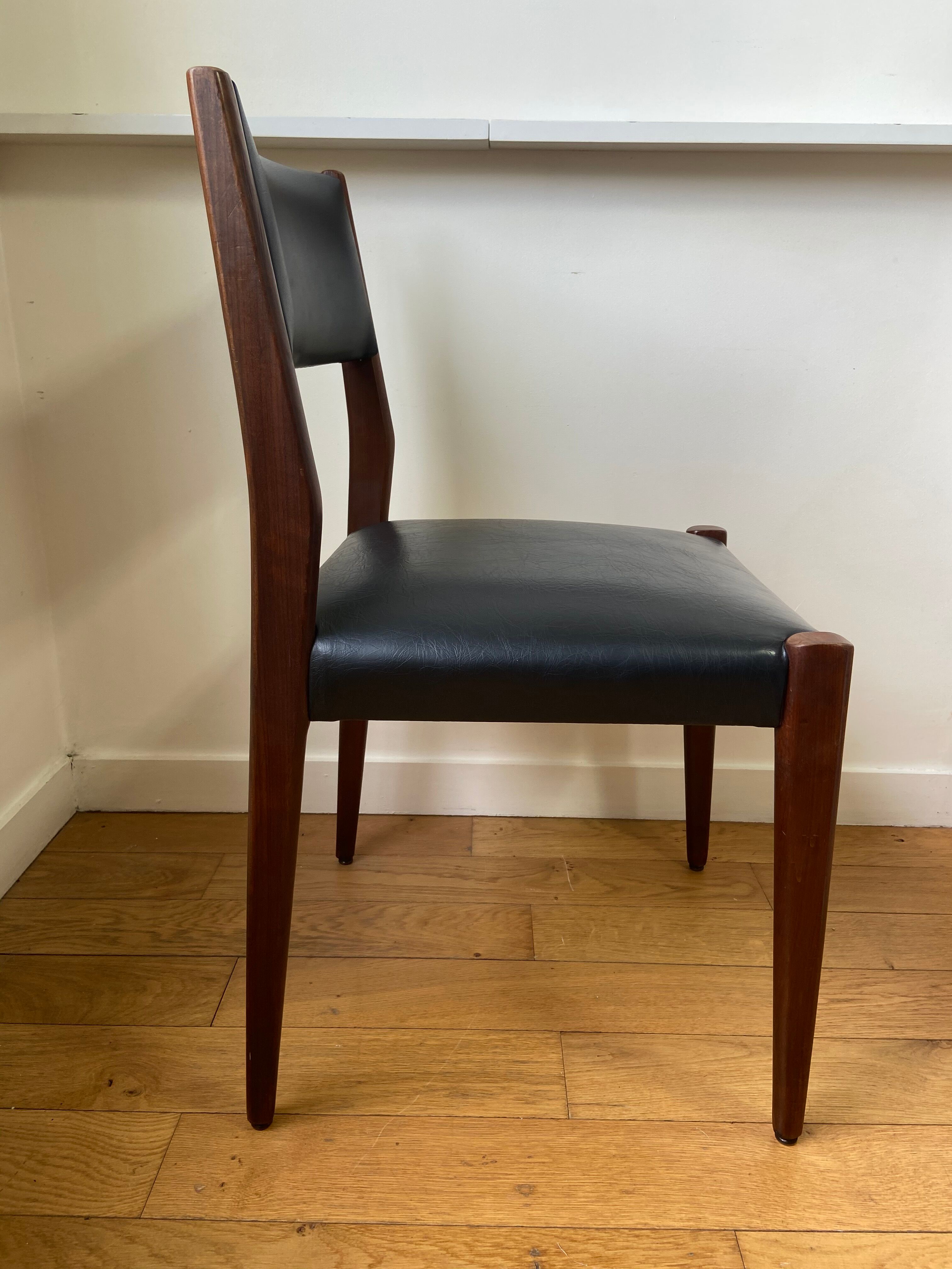 Scandinavian chair made of wood and skai