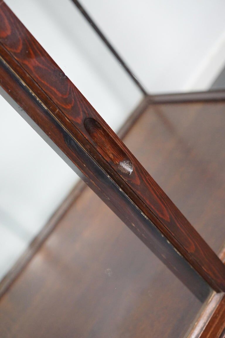 Shop window early 20th century