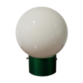 Opaline globe-laying lamp