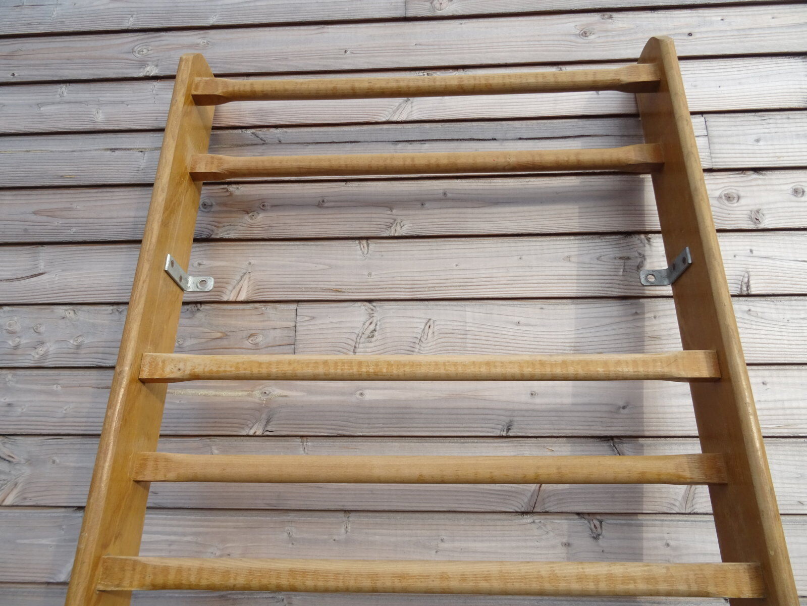 Gymnastics espalier in solid elm