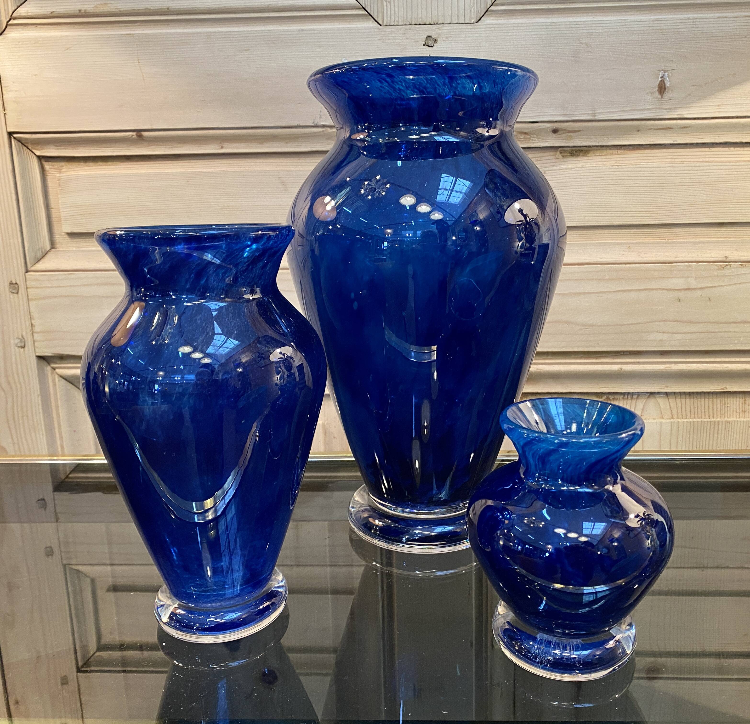 Daum series of three vases