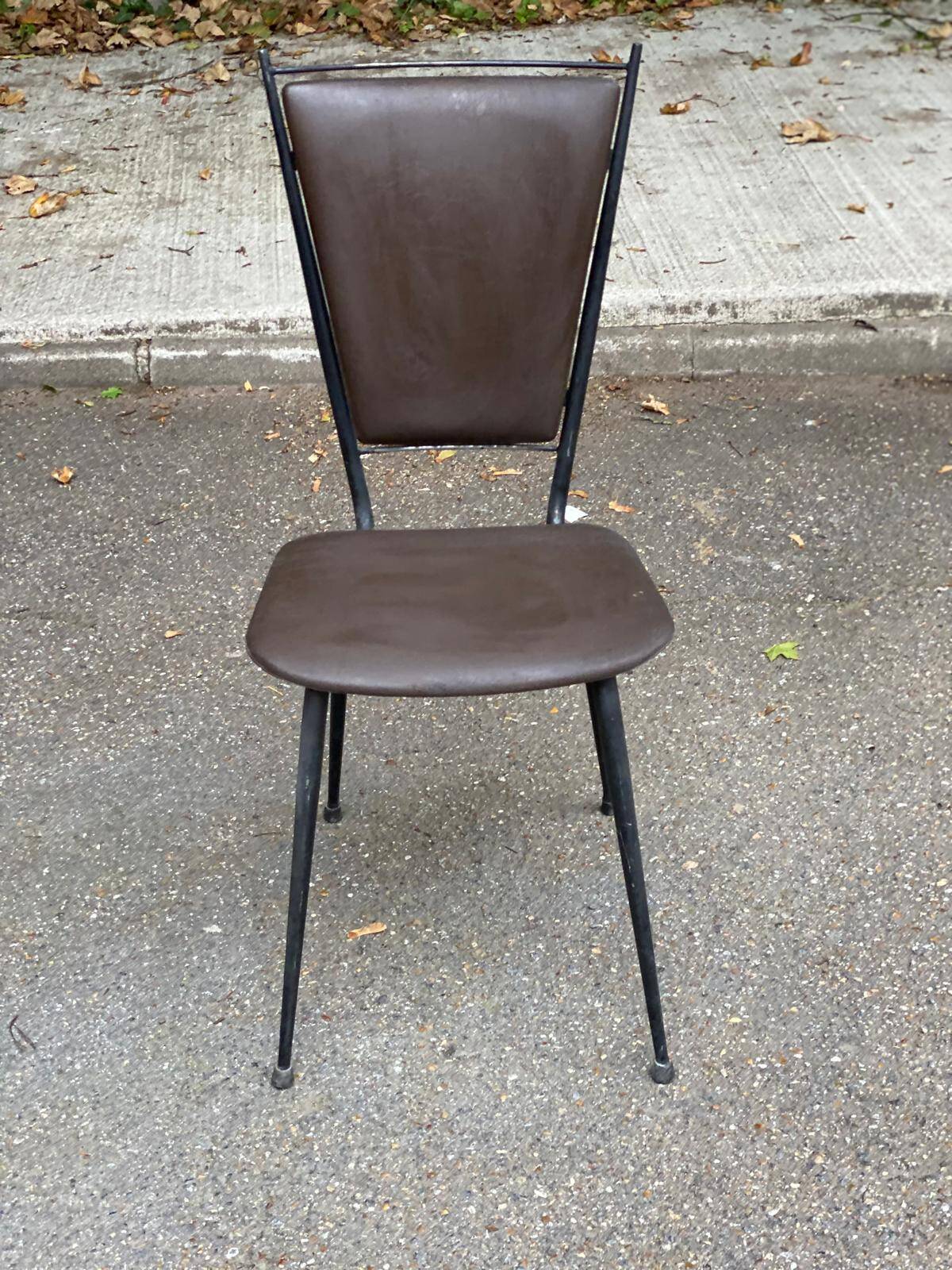 Scandinavian petal chair in brown leather and black metal 1960