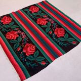 Vintage moldovan square kilim 150x135 cm