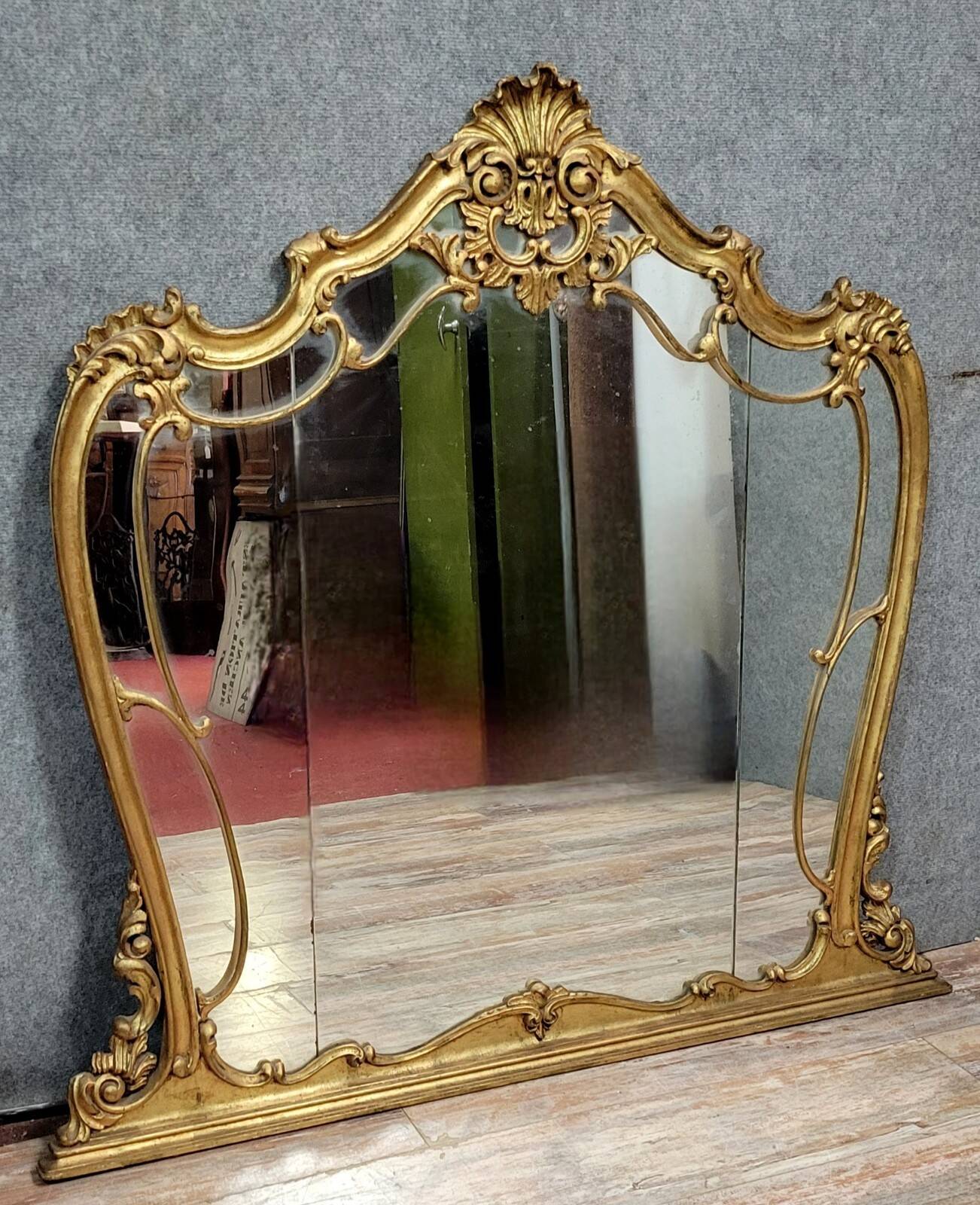 Large Venetian gilt mirror in the Louis XV style