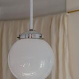 Hanging globe opaline 20s