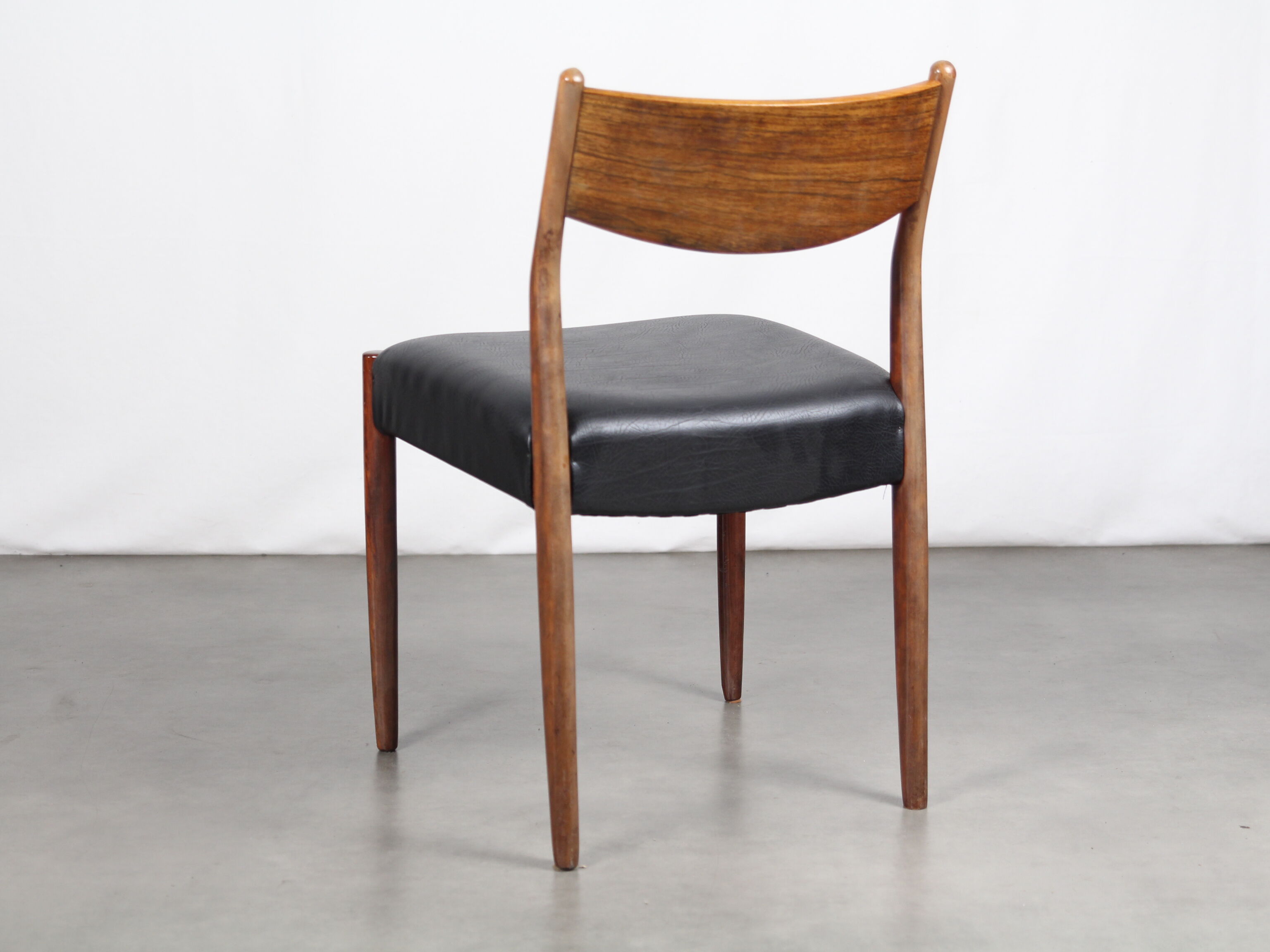 Scandinavian teak chair