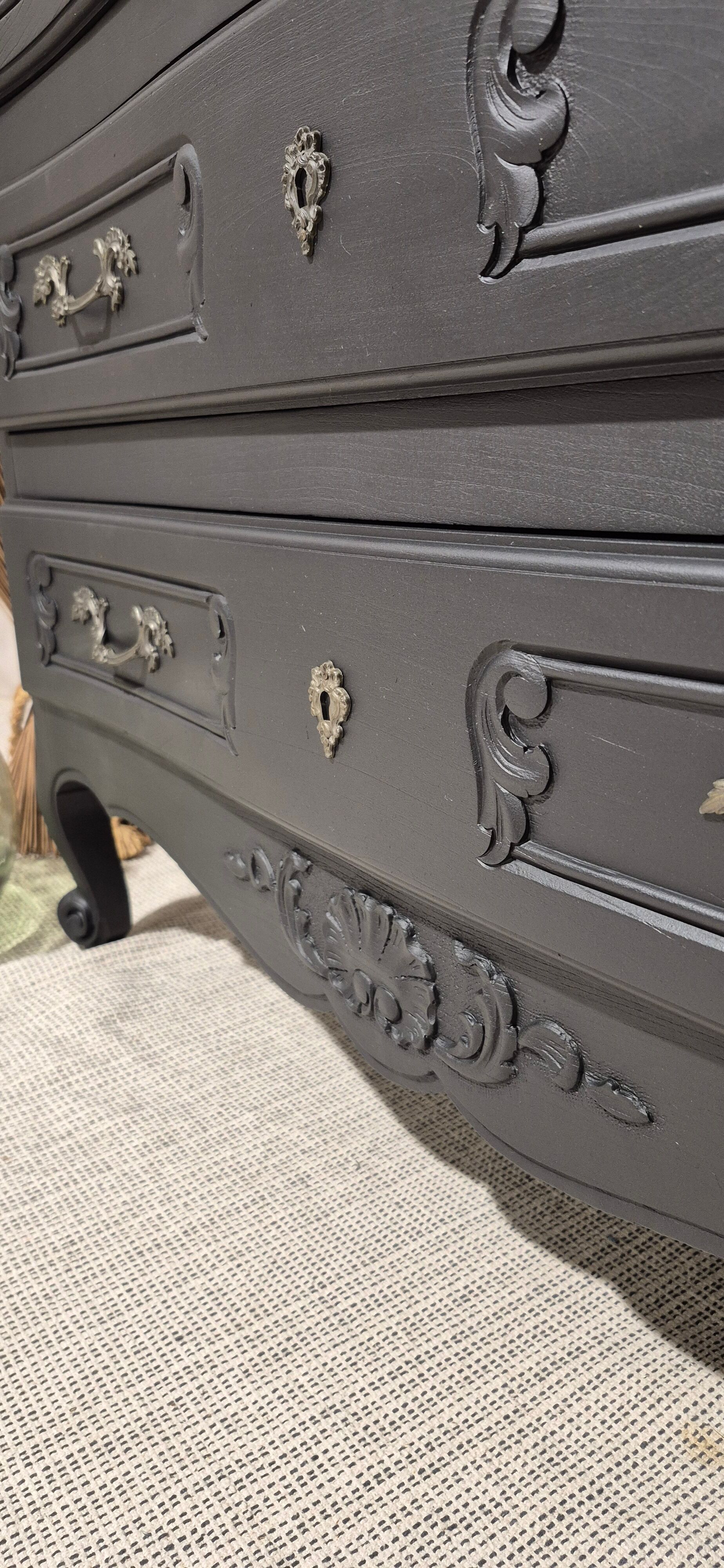 Louis XV commode