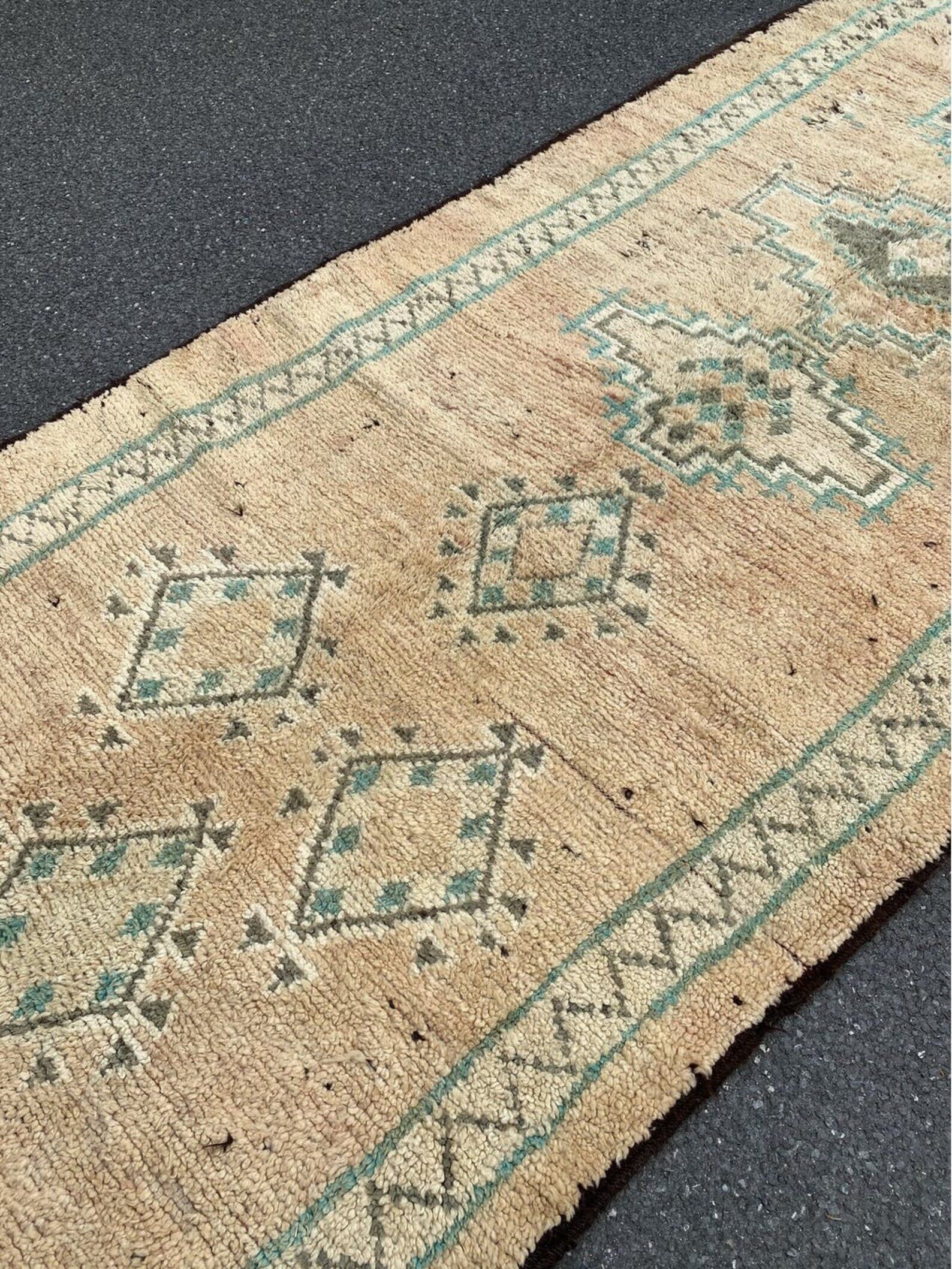 Berbere rug of Boujaad wool