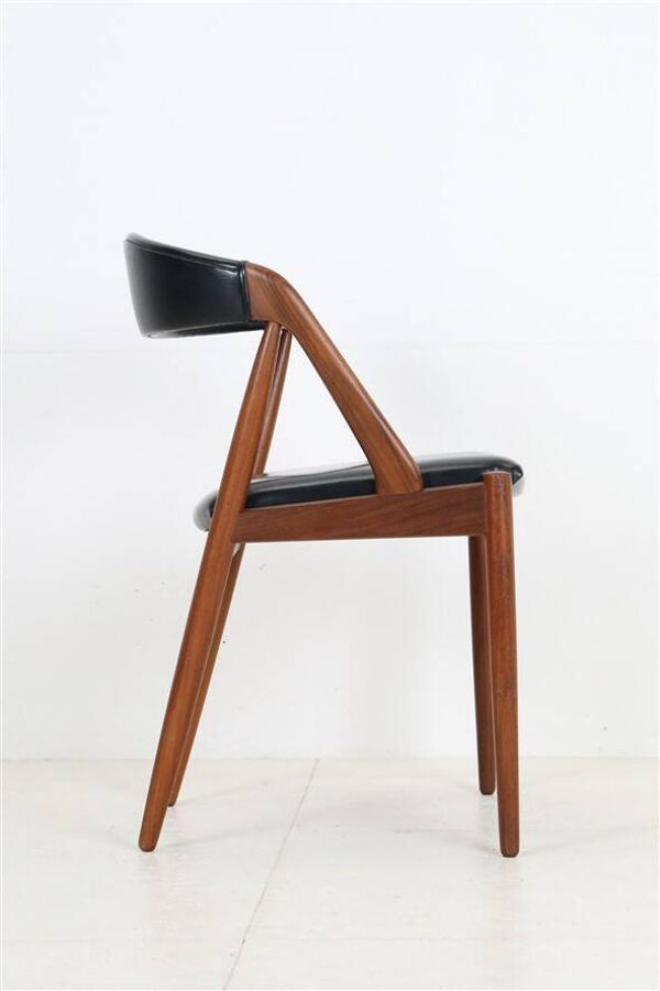 Schou Andersen Møbelfabrik / chaise Type 31 de Kai Kristiansen / teck / skai / design danois moderne du milieu du siècle / années 1950 / années 1960