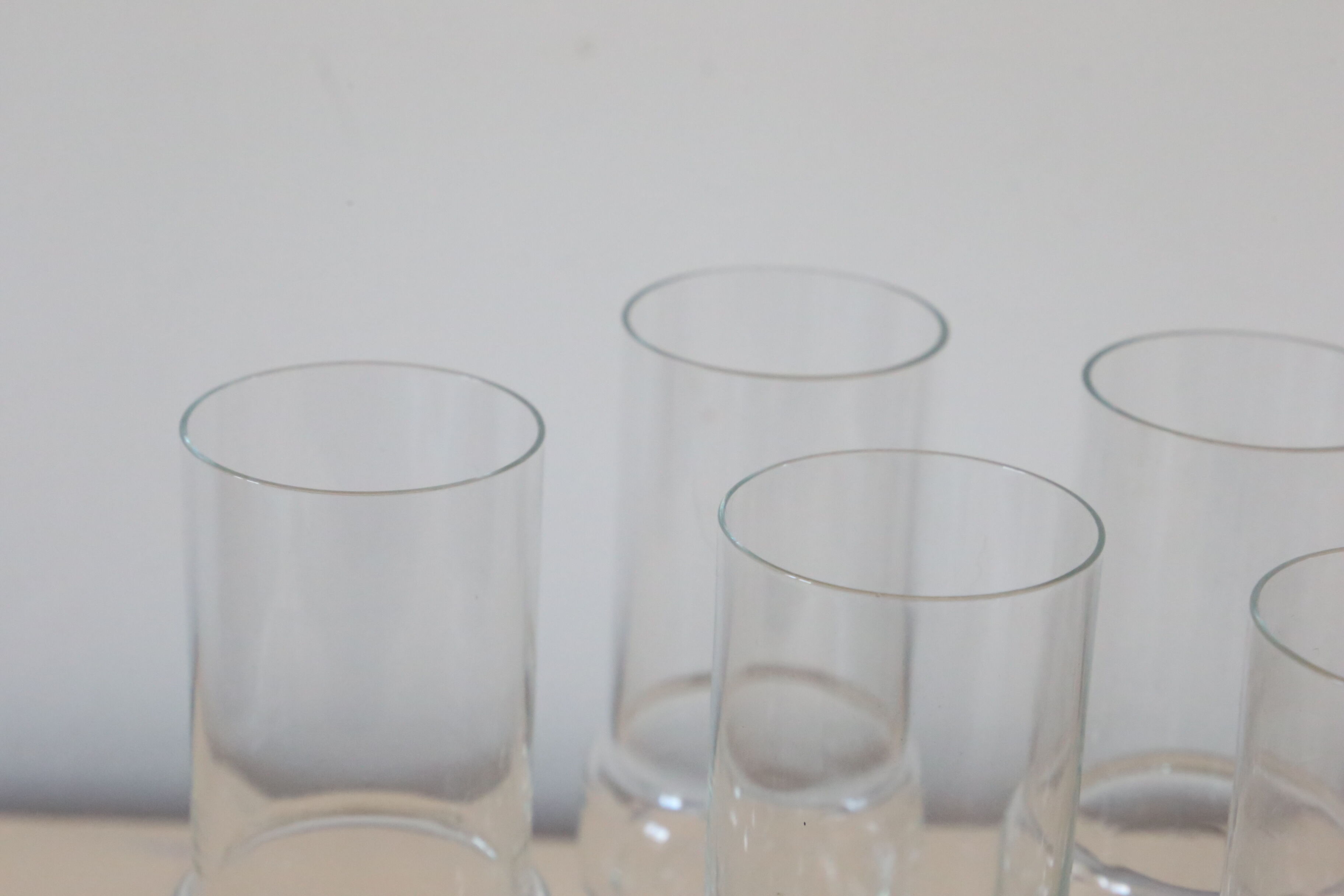 Lot of 6 glass champagne flutes, vintage