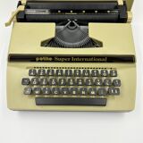 "Small" typewriter