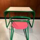 Bureau et sa chaise vintage vers 1980