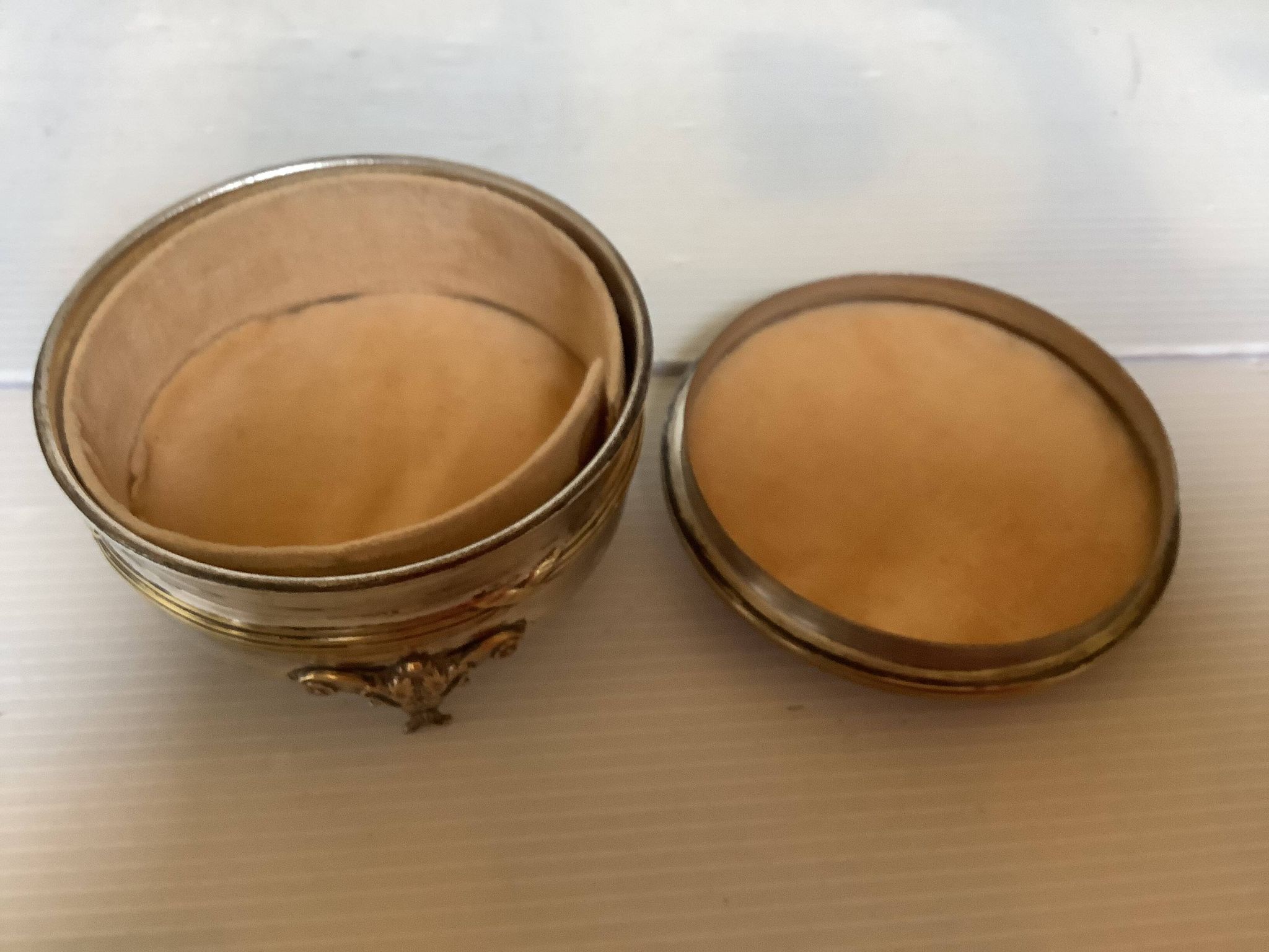 Antique silver-plated tripod box in the Louis XVI style.