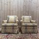 Paire de fauteuils anglais en soierie
