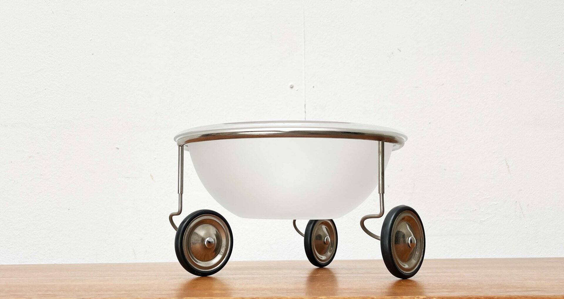 Postmodern Dutch Fruit on Wheels Bowl by Arnout Visser Droog for Designum, 1990s
