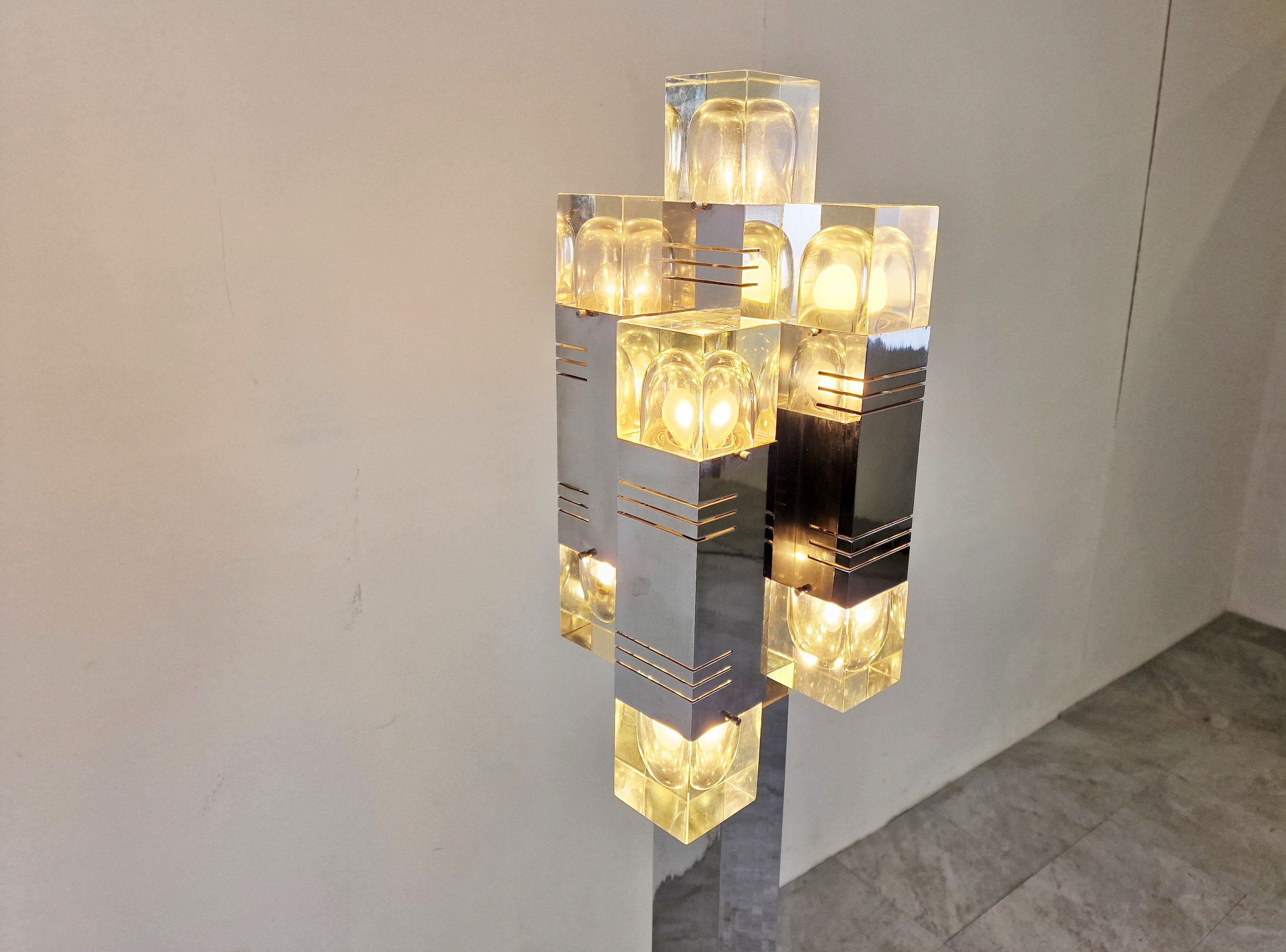 Vintage cubic floor lamp by Gaetano Sciolari, 1970s