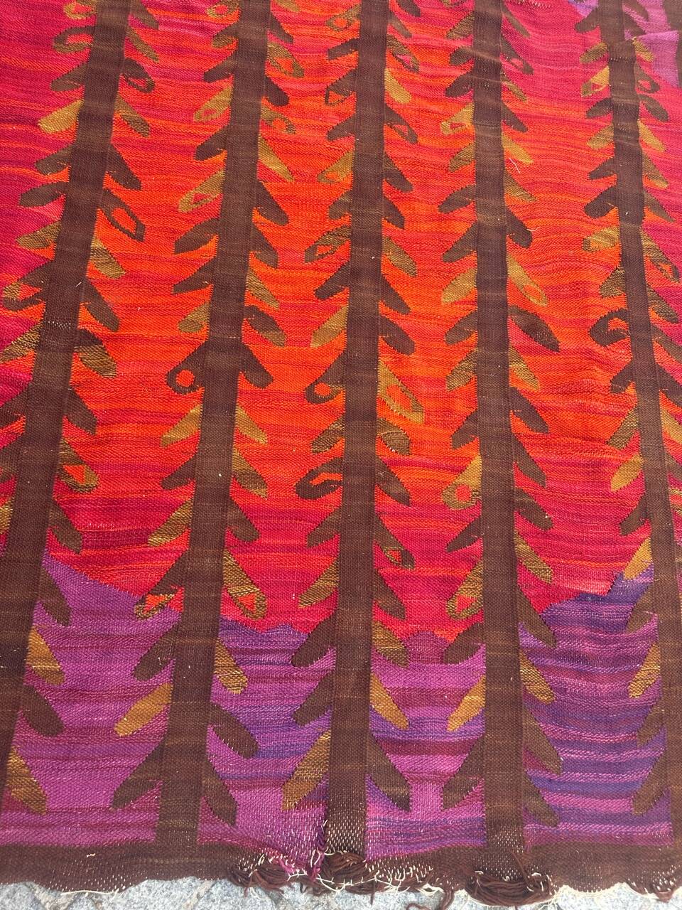 Vintage scandinavian rug from the 70s, hand-woven