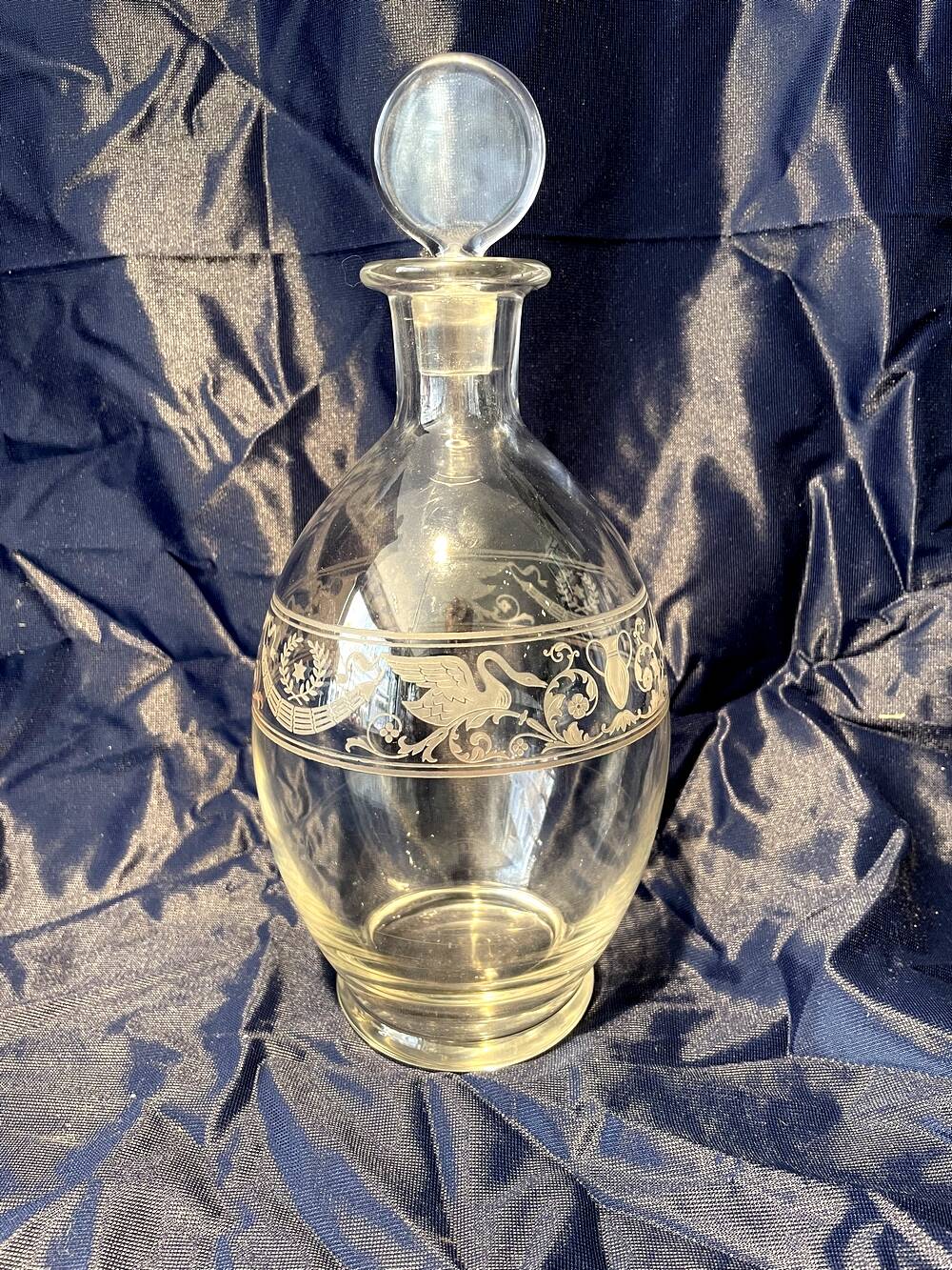 Baccarat liqueur carafe swan model empire table art