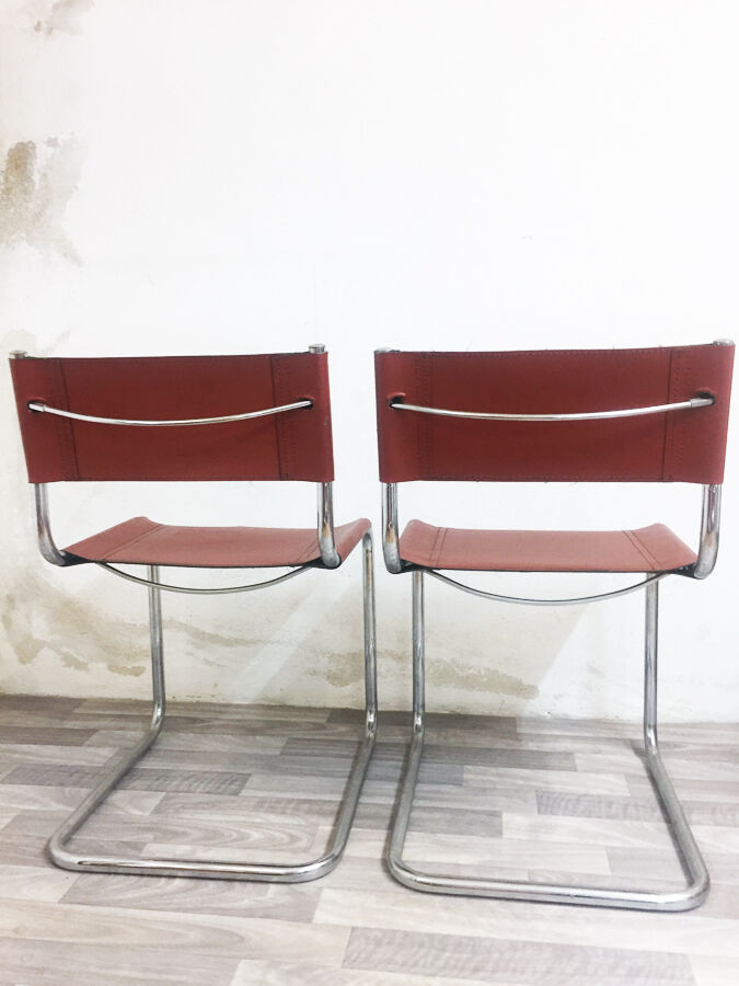 Pair chairs modernism 1970