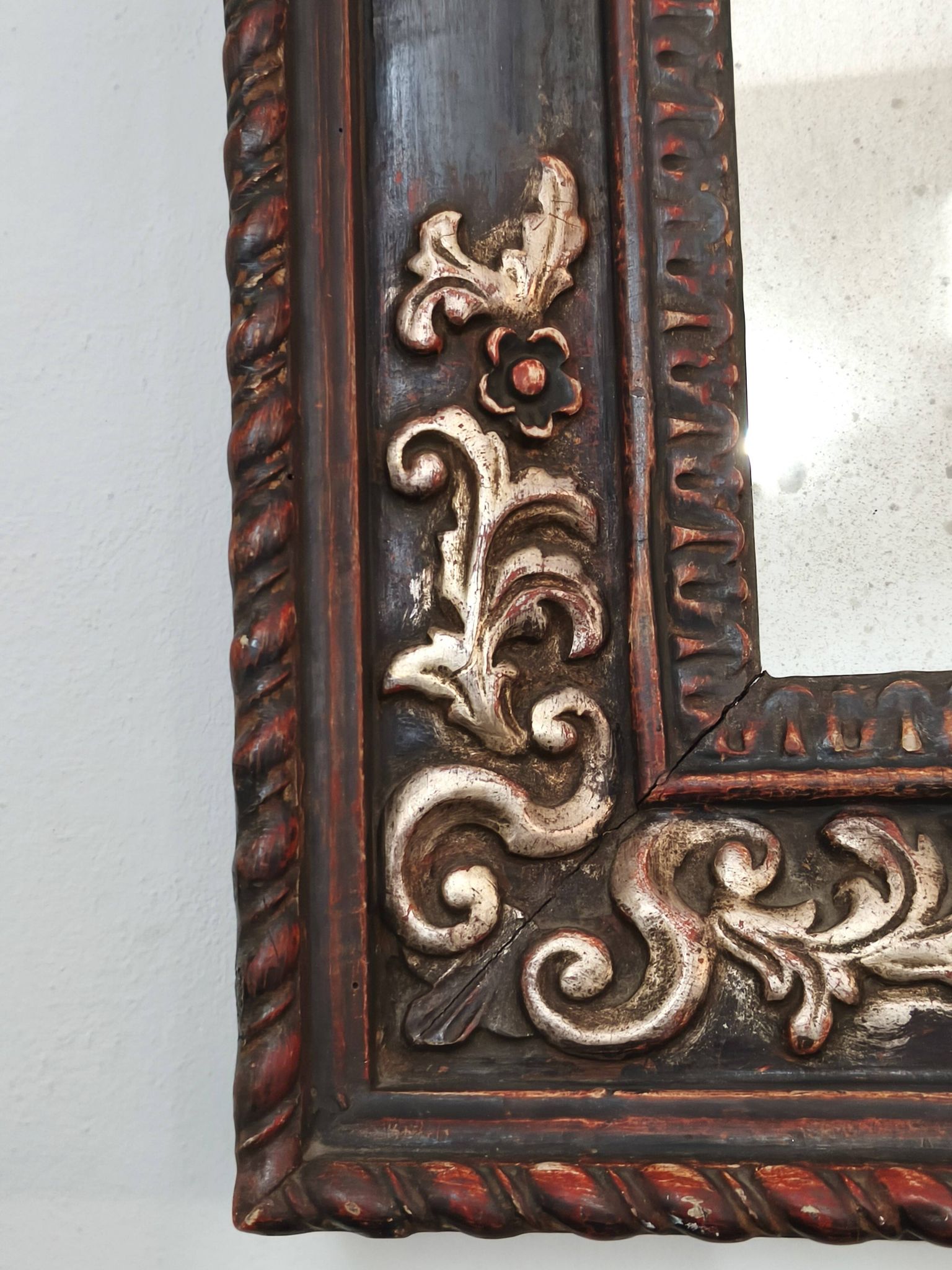 Grande Miroir Italien Sculpté, Bois Doré et Patiné, Style Baroque Rococo, A