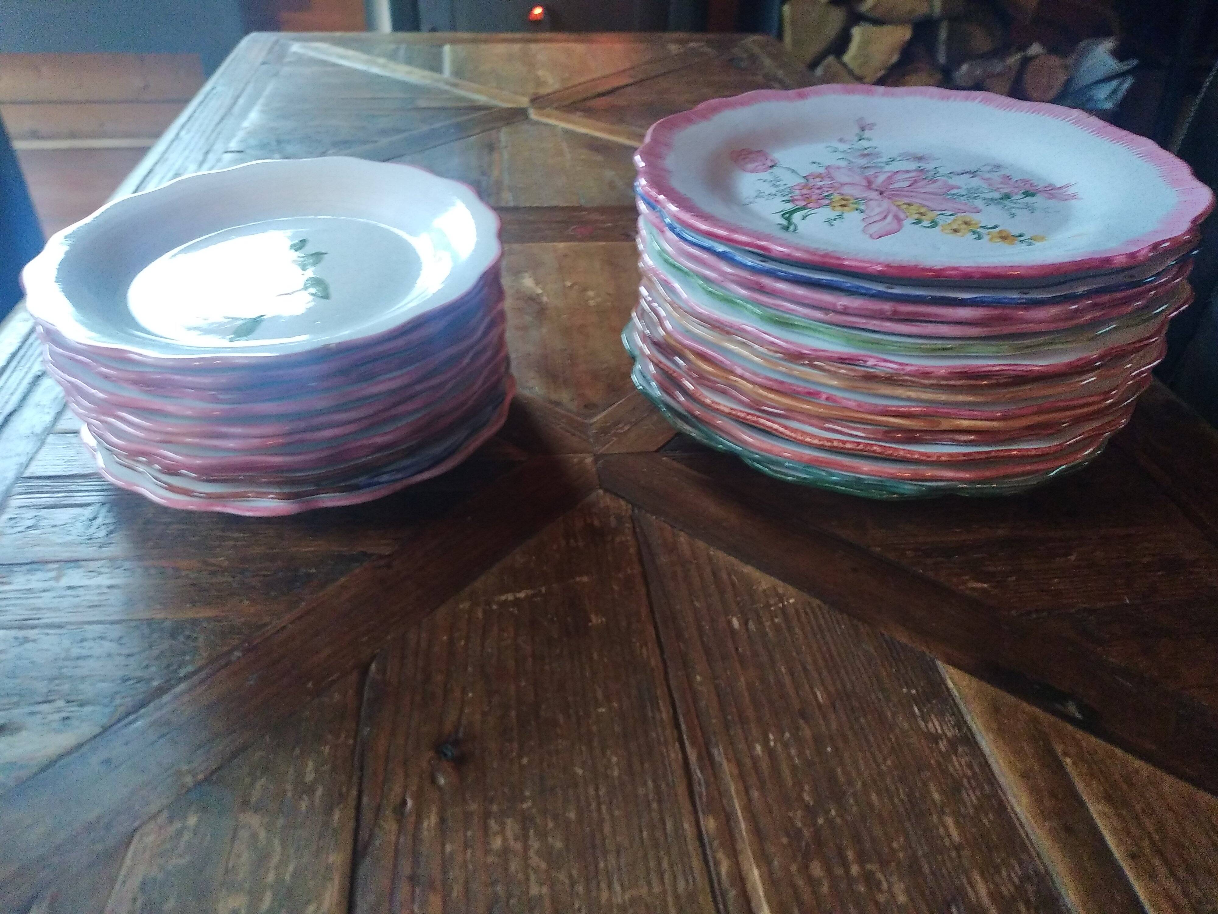 Ceramic plates. 70s/80s Work inspired by the 16th and 17th centuries.
