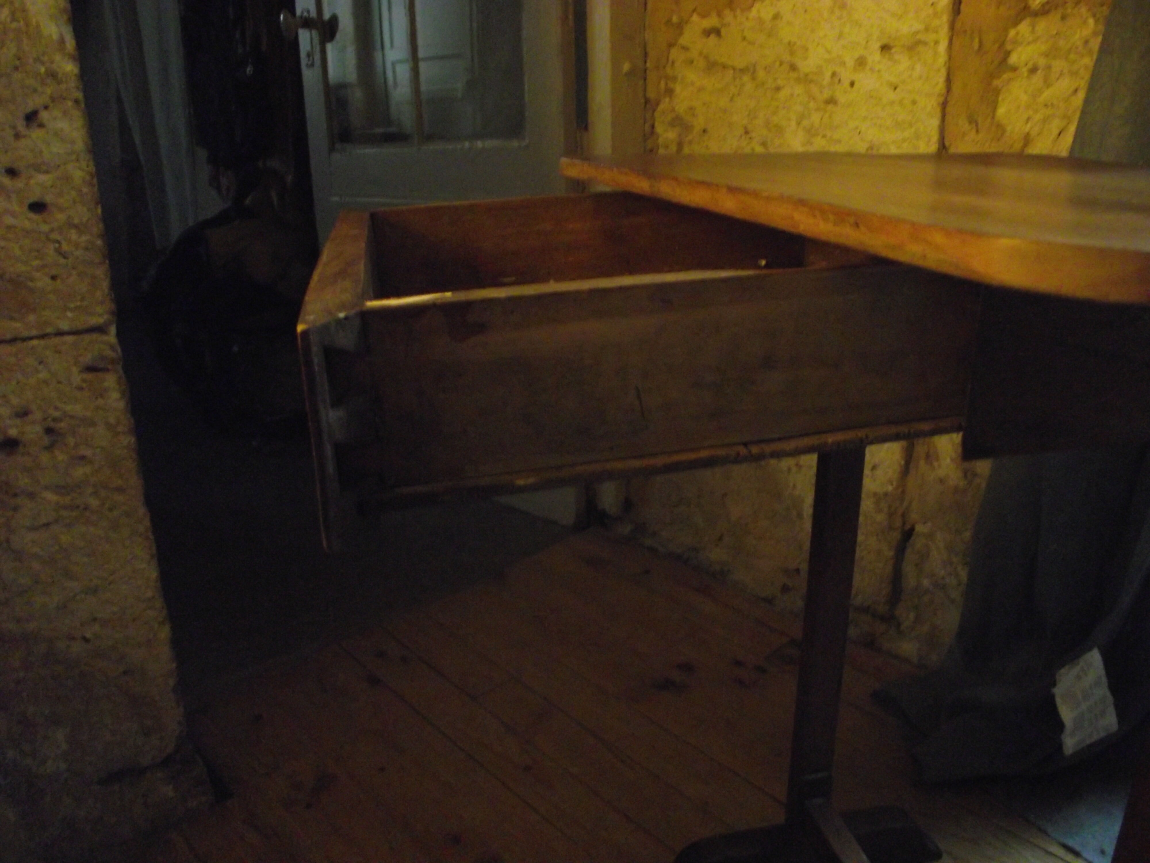 Table à jeux de bistrot début 20