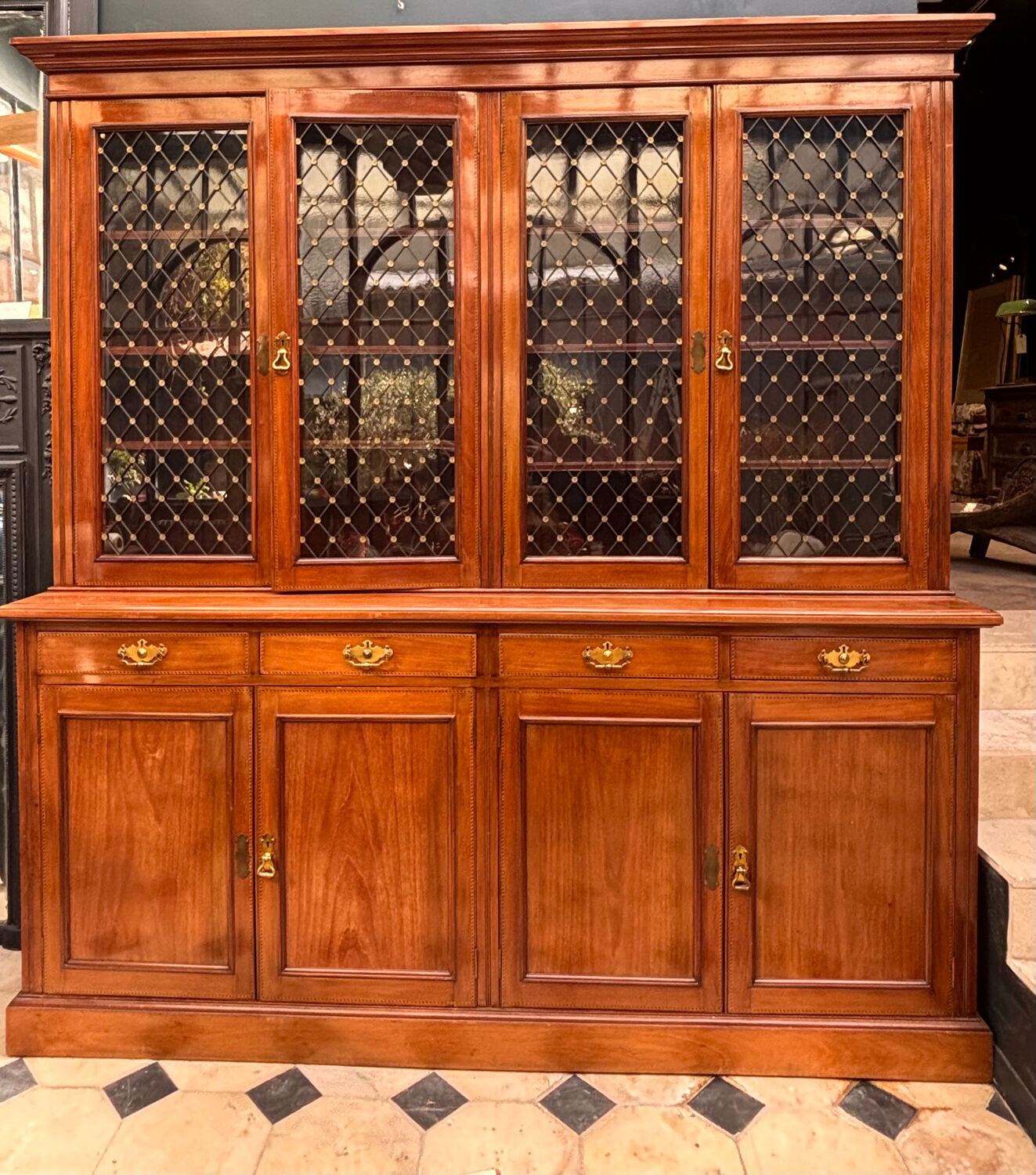 Large English library from the 19th century in mahogany.