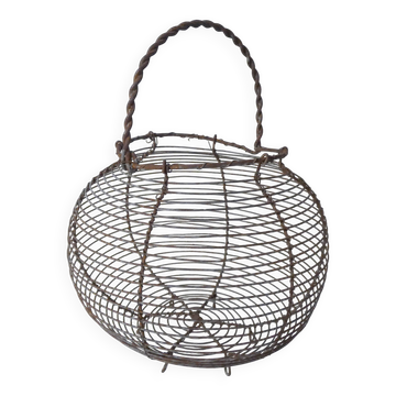 ancien panier en fer