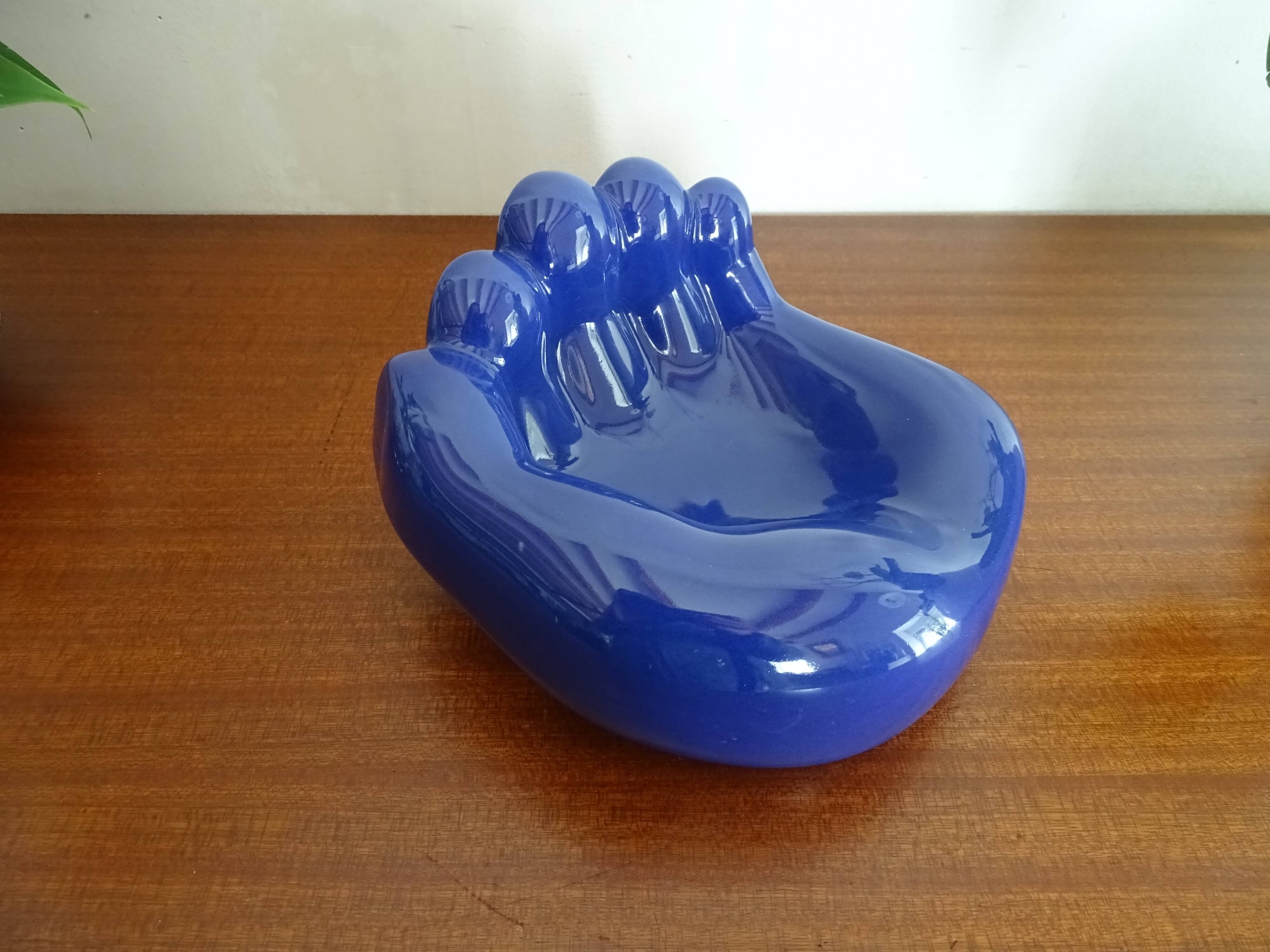 Empty hand pocket giant ceramic blue vintage