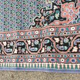 Oriental carpet wool