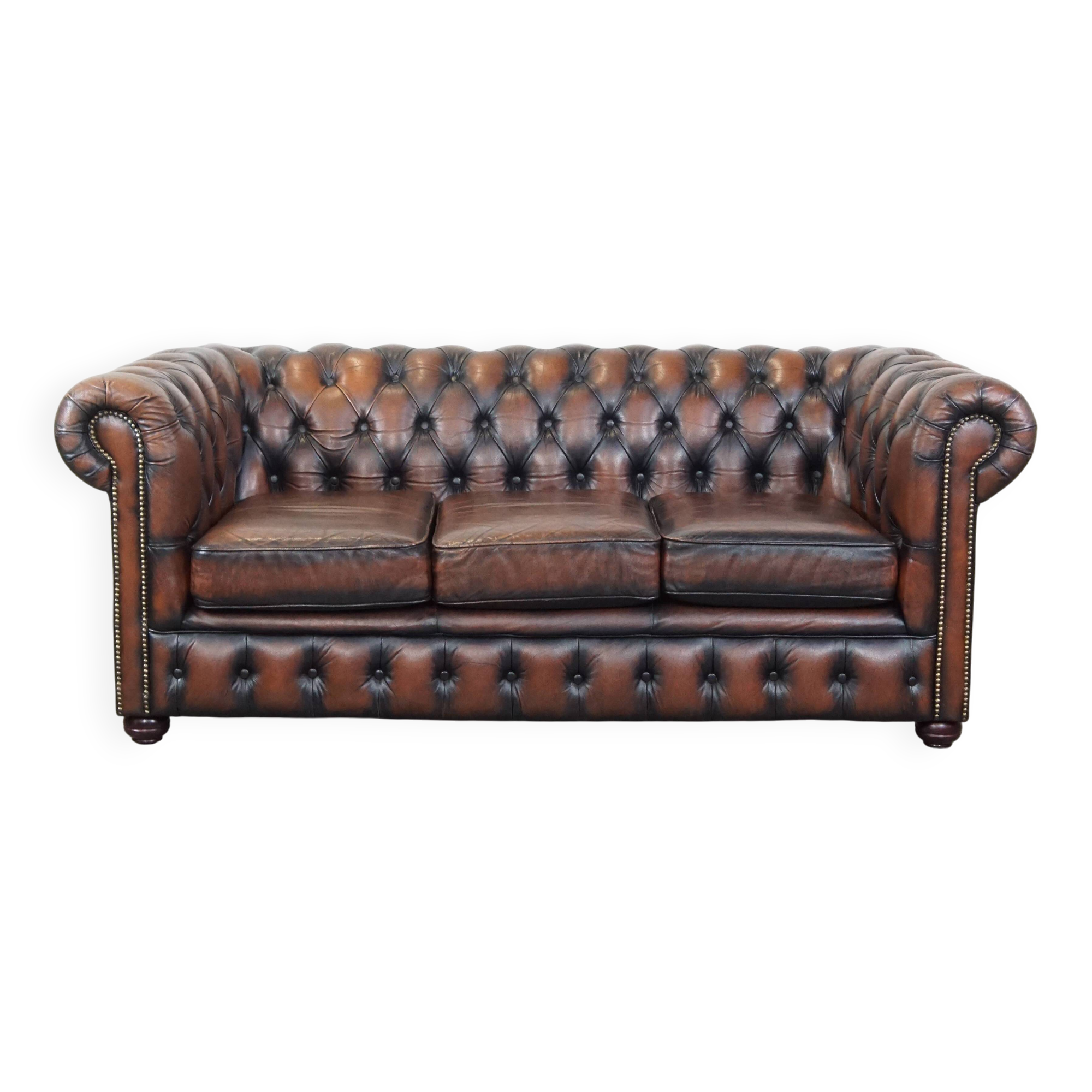 Classic English Chesterfield 2.5 seater sofa in brown cowhide