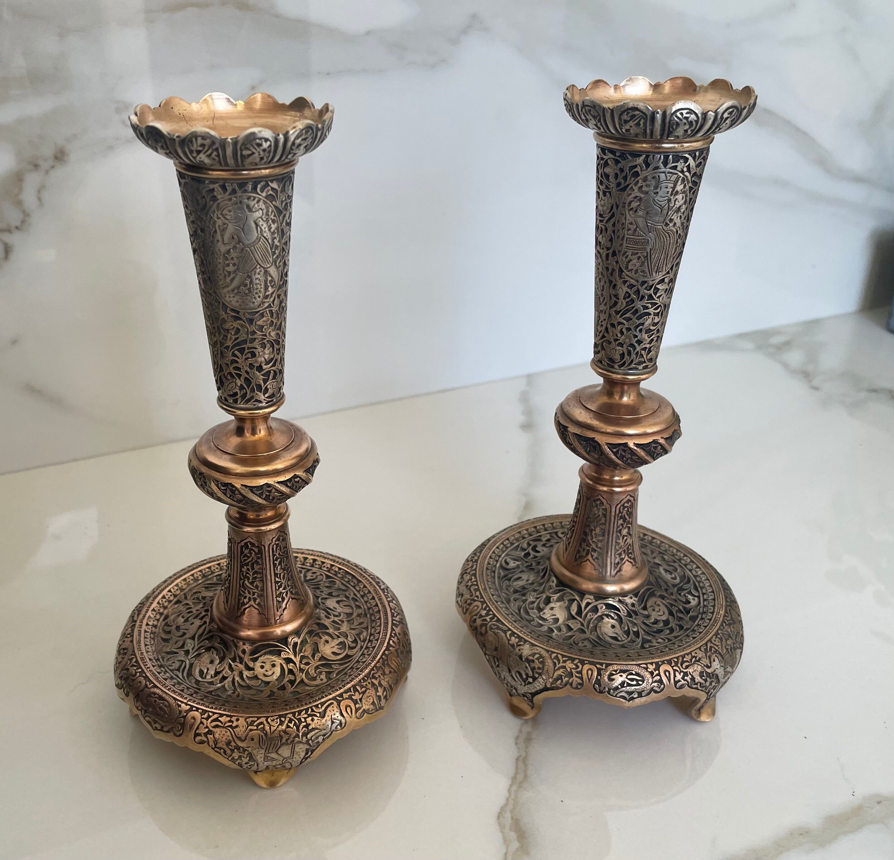 Paire de bougeoirs persans, style kadjar, début XXe