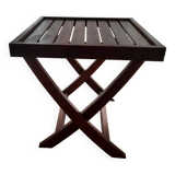 Folding coffee table