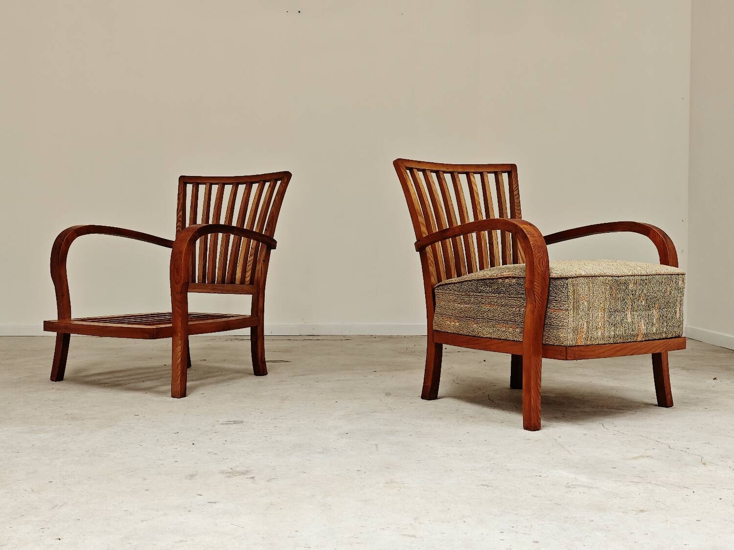 Pair of Krasna Jizba Art Deco solid wood armchairs