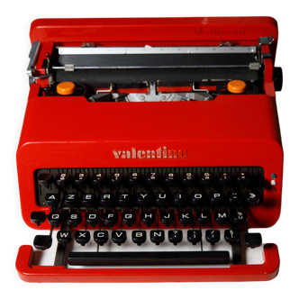 typewriter "Valentine" Olivetti by Ettore Sotsass (1969)